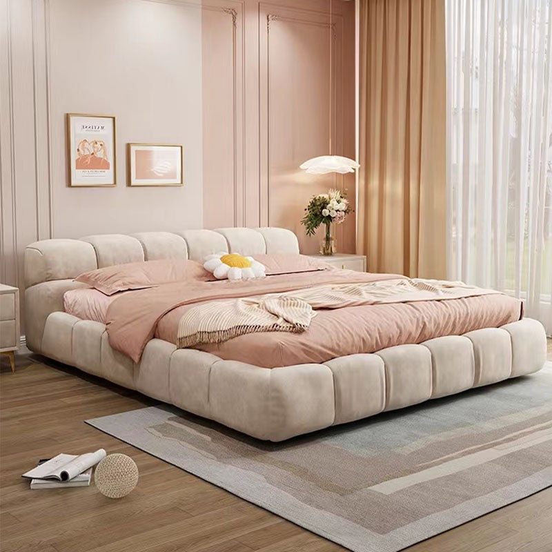 Mamie Double Bed, Velvet | Weilai Concept