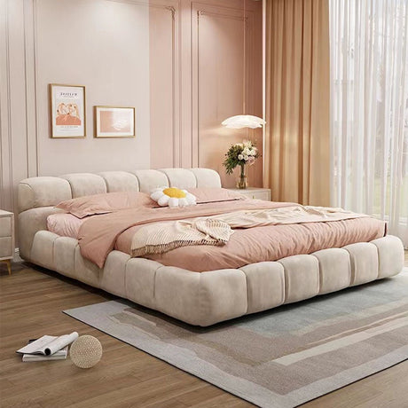 Mamie Double Bed, Velvet | Weilai Concept