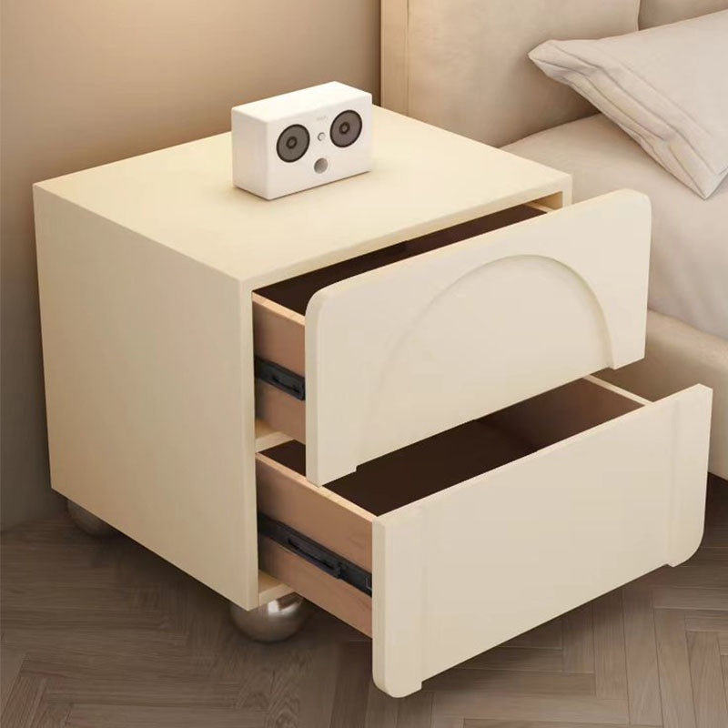 Niomi Bedside Table | Weilai Concept