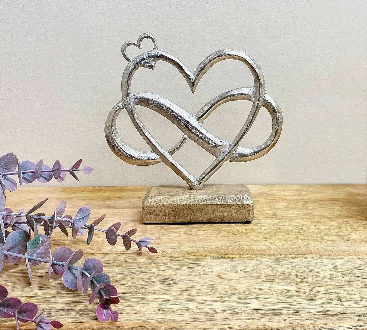 Metal Silver Entwined Hearts On A Wooden Base Small