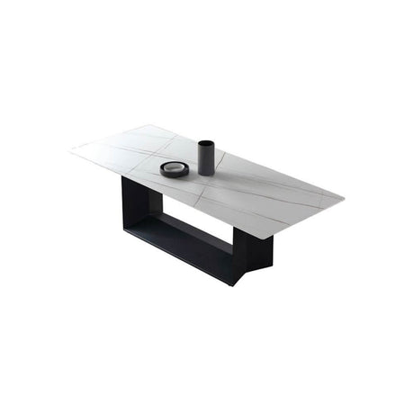 Alme Dining Table, Black Base | Weilai Concept