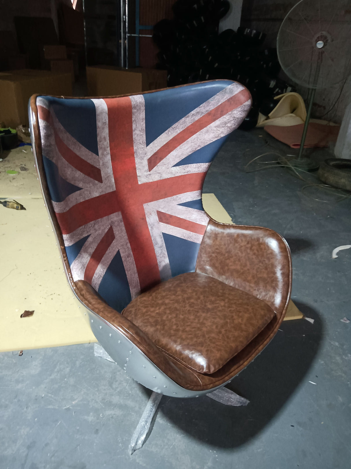 Aviator Office Chair, Aluminium Shell